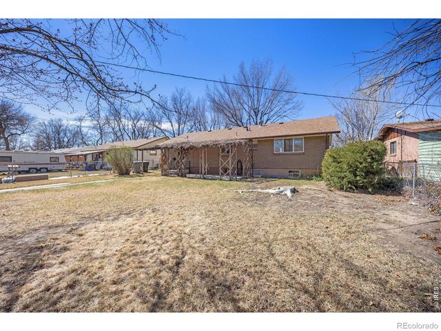 1542 Collyer Street, Longmont, CO 80501