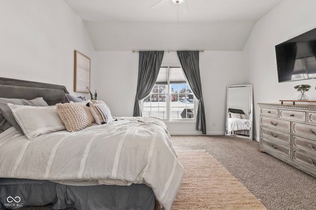 9986 Wild Turkey Row, Fishers, IN 46055