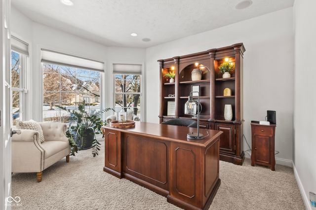 9986 Wild Turkey Row, Fishers, IN 46055