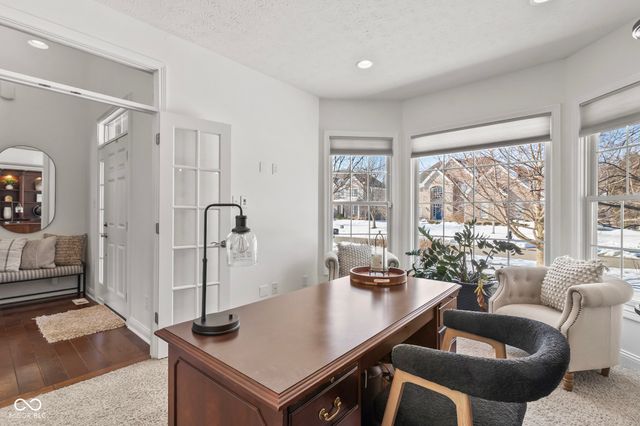 9986 Wild Turkey Row, Fishers, IN 46055