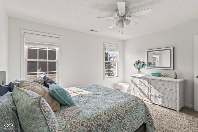 9986 Wild Turkey Row, Fishers, IN 46055