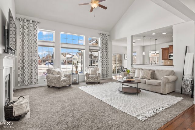 9986 Wild Turkey Row, Fishers, IN 46055