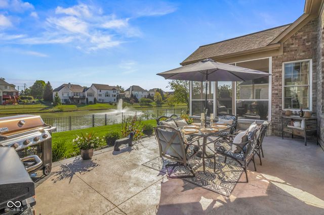 9986 Wild Turkey Row, Fishers, IN 46055