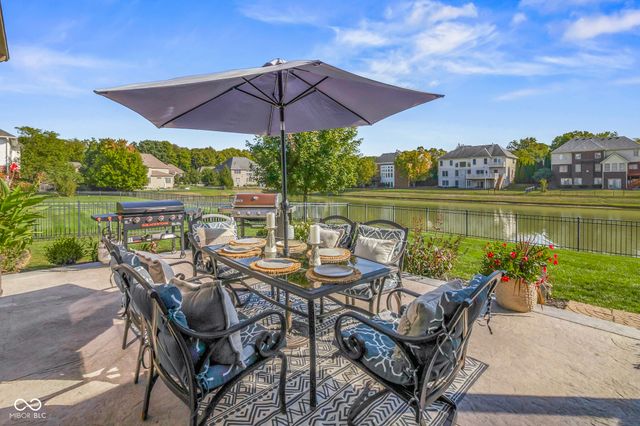 9986 Wild Turkey Row, Fishers, IN 46055