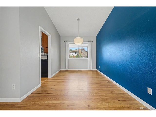 1617 Albion Ln, Longmont, CO 80503