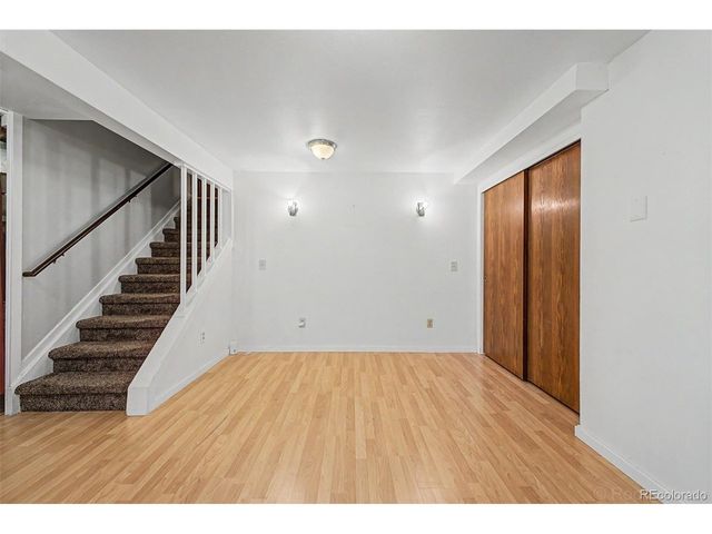 1617 Albion Ln, Longmont, CO 80503