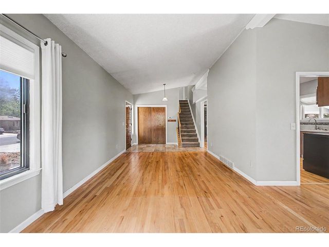 1617 Albion Ln, Longmont, CO 80503