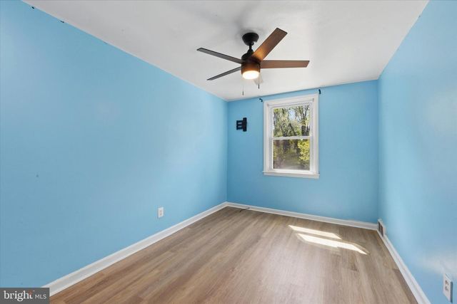 415 PARK DR, Glenolden, PA 19036