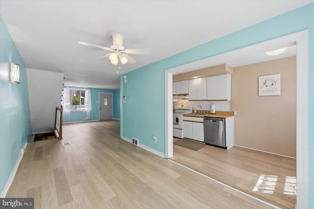 415 PARK DR, Glenolden, PA 19036