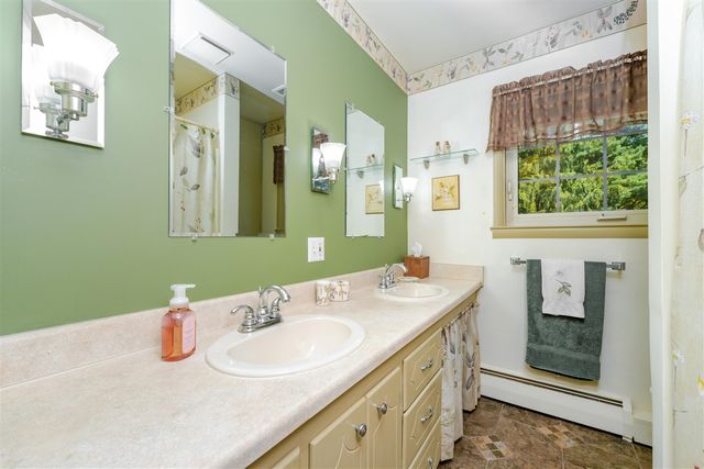 4405 S 29th Street, Kalamazoo, MI 49048