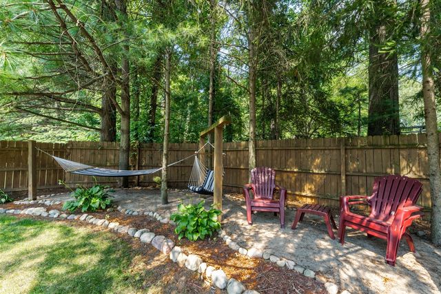 4405 S 29th Street, Kalamazoo, MI 49048