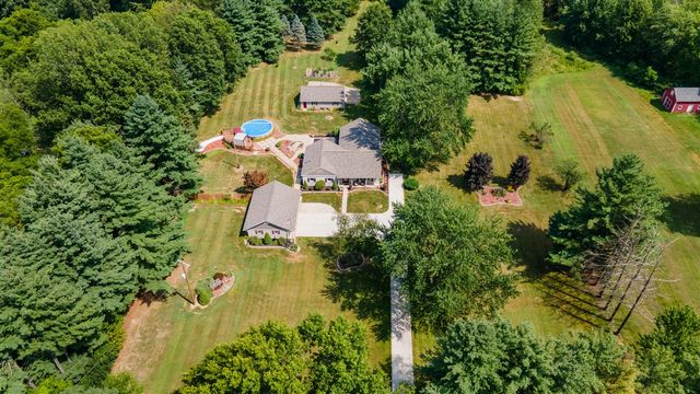 4405 S 29th Street, Kalamazoo, MI 49048