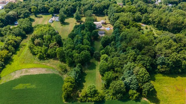 4405 S 29th Street, Kalamazoo, MI 49048