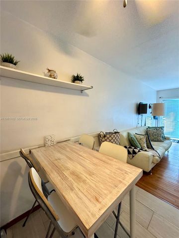 401 Collins Ave 10, Miami Beach, FL 33139