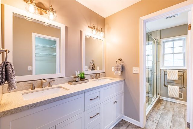 201 Ida Red Lane, Greece, NY 14626