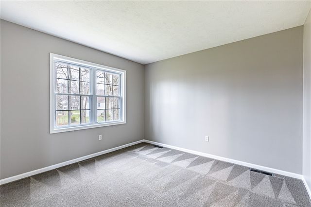 201 Ida Red Lane, Greece, NY 14626