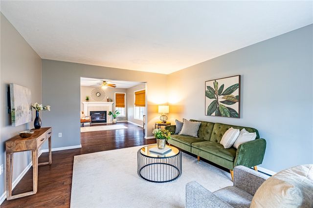 201 Ida Red Lane, Greece, NY 14626