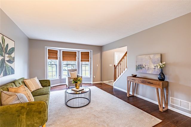 201 Ida Red Lane, Greece, NY 14626