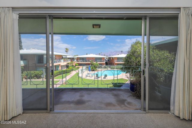 3008 E 6th Street D15, Tucson, AZ 85716