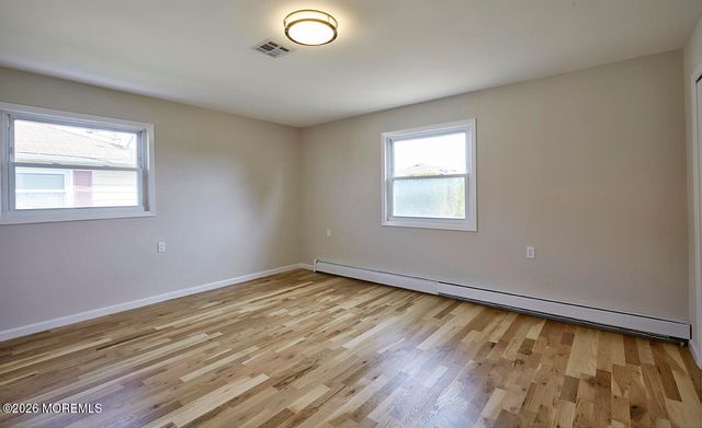9 Mirador Court, Toms River, NJ 08757