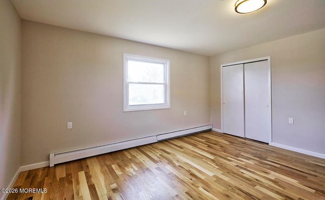 9 Mirador Court, Toms River, NJ 08757