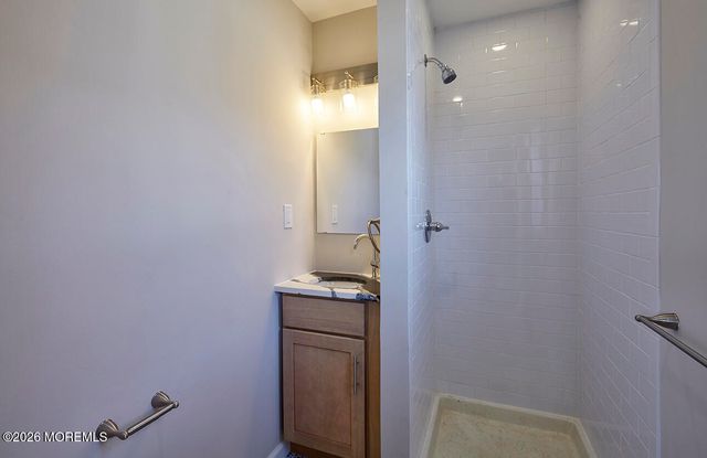 9 Mirador Court, Toms River, NJ 08757