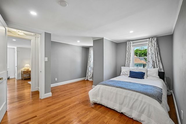 50 Mishawum Rd, Woburn, MA 01801