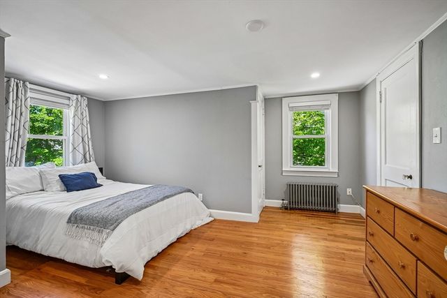 50 Mishawum Rd, Woburn, MA 01801