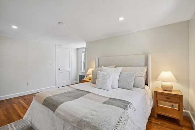 50 Mishawum Rd, Woburn, MA 01801