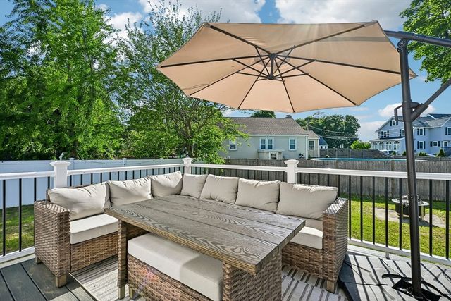 50 Mishawum Rd, Woburn, MA 01801
