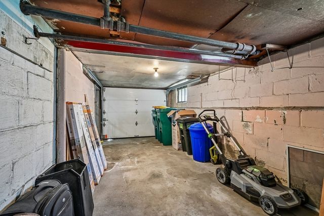 50 Mishawum Rd, Woburn, MA 01801