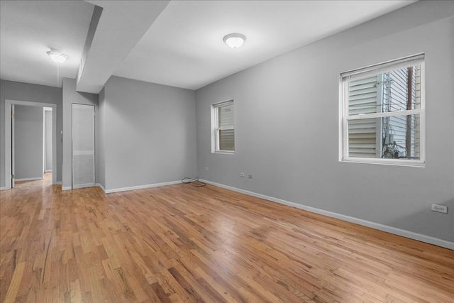 1464 W Ohio Street, Chicago, IL 60642