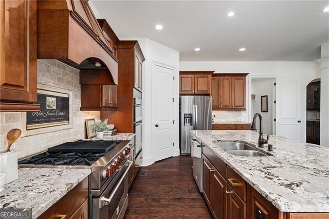 715 Creekside Bend, Alpharetta, GA 30004