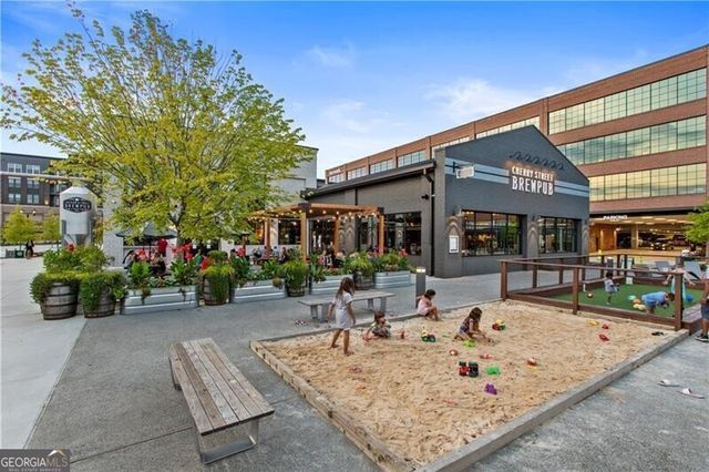 715 Creekside Bend, Alpharetta, GA 30004