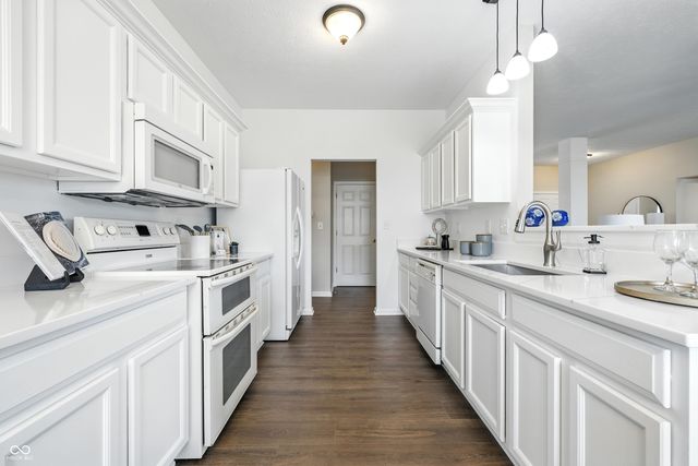 12404 Titans Drive, Fishers, IN 46037