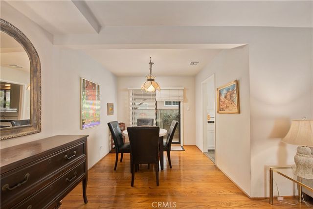 6631 Densmore Avenue, Lake Balboa, CA 91406