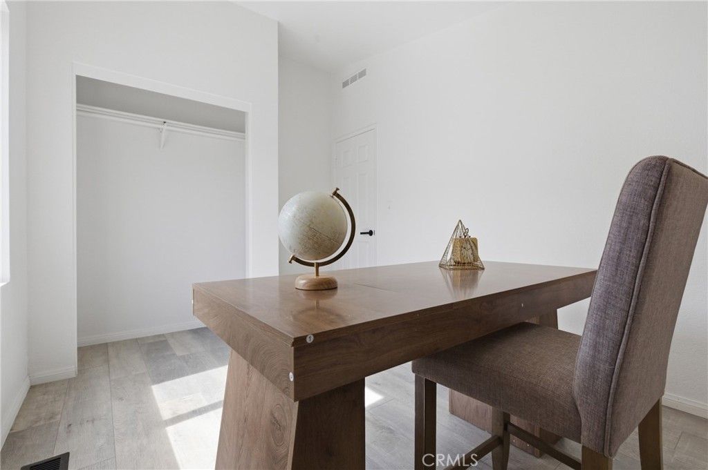 Image 29 of property listing at 4901 Green River 153, Corona, CA 92878