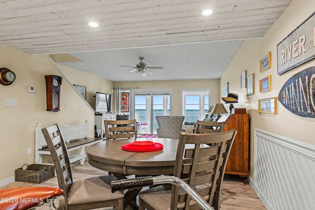 235 RIVER BEND Place, Welaka, FL 32193