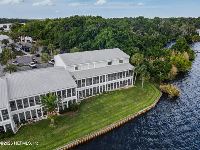 235 RIVER BEND Place, Welaka, FL 32193