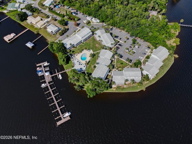 235 RIVER BEND Place, Welaka, FL 32193