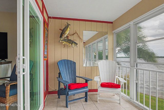 235 RIVER BEND Place, Welaka, FL 32193