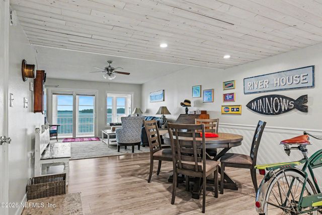 235 RIVER BEND Place, Welaka, FL 32193