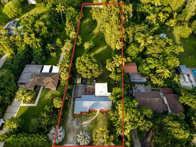 300 Bayberry Drive, Plantation, FL 33317