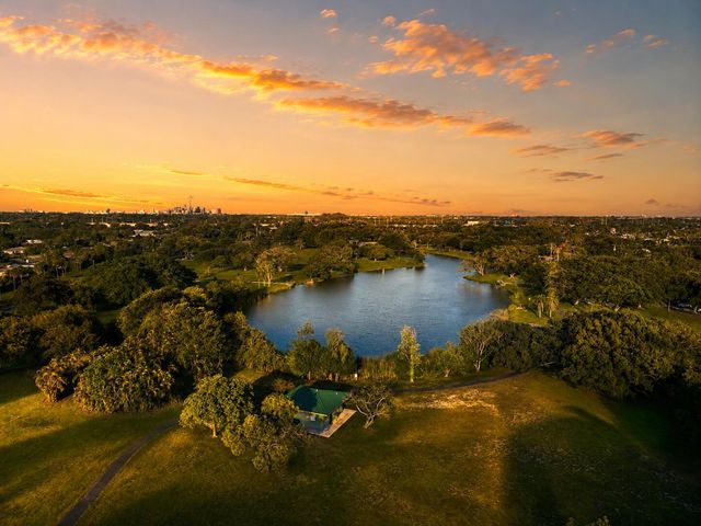 300 Bayberry Drive, Plantation, FL 33317