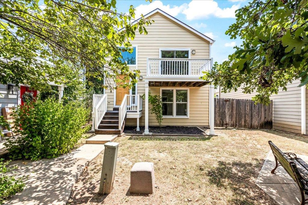 122 Rush HVN F093, San Marcos, TX 78666