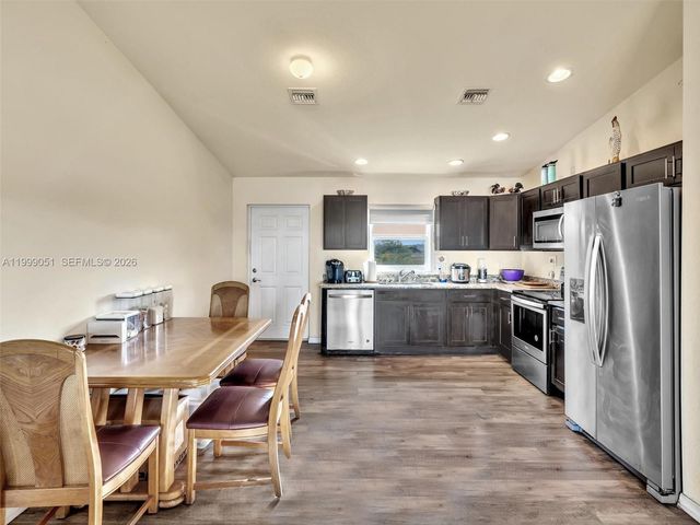 9006 ABEL, La Belle, FL 33935