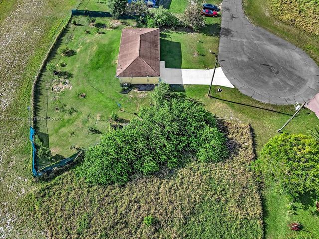 9006 ABEL, La Belle, FL 33935