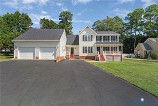 3024 Warfield Estates Pl, Chester, VA 23831