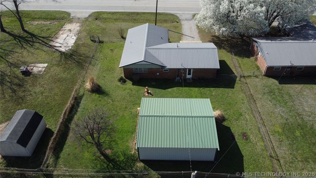 106 Vine Street, Chelsea, OK 74016