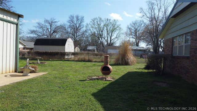 106 Vine Street, Chelsea, OK 74016